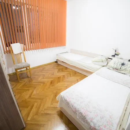 Belivanovi B&B House Veliko Tŭrnovo Exterior photo